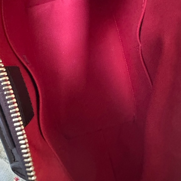 HOST PICK🔥🔥🔥Authentic Louis Vuitton box, dust bag included - Picture 3 of 11